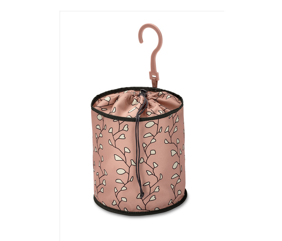 Yaprak ve sap deseni olan, büzgülü ve plastik askılı mandal torbası.