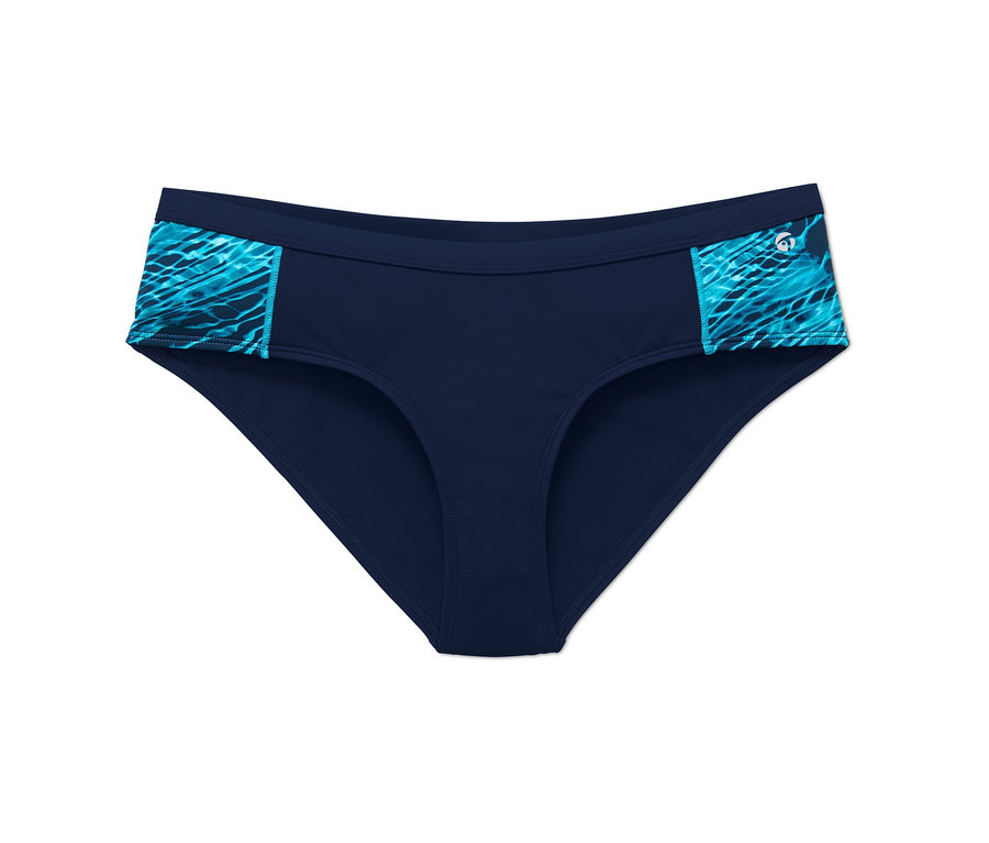 Yanlarında turkuaz desenler bulunan bir spor bikini altının yakın çekimi.