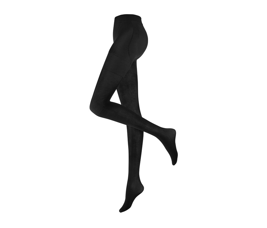 Beyaz arka planda siyah bodyforming külotlu çorap.