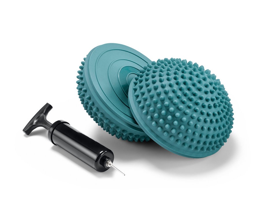 İki adet denge ve masaj pedi ve bir pompa