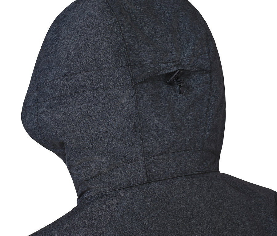 High-End Kayak Montu'nun kapüşonunun arka görünümü.