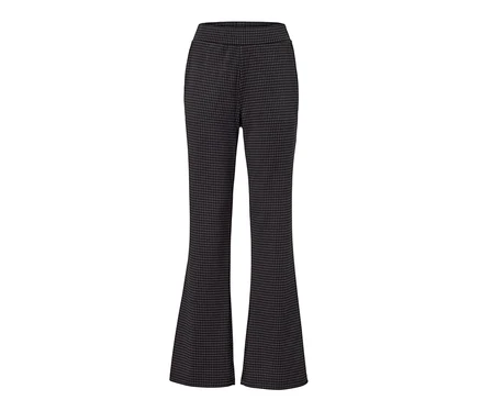 Kazayağı jakarlı siyah slip pantolon.