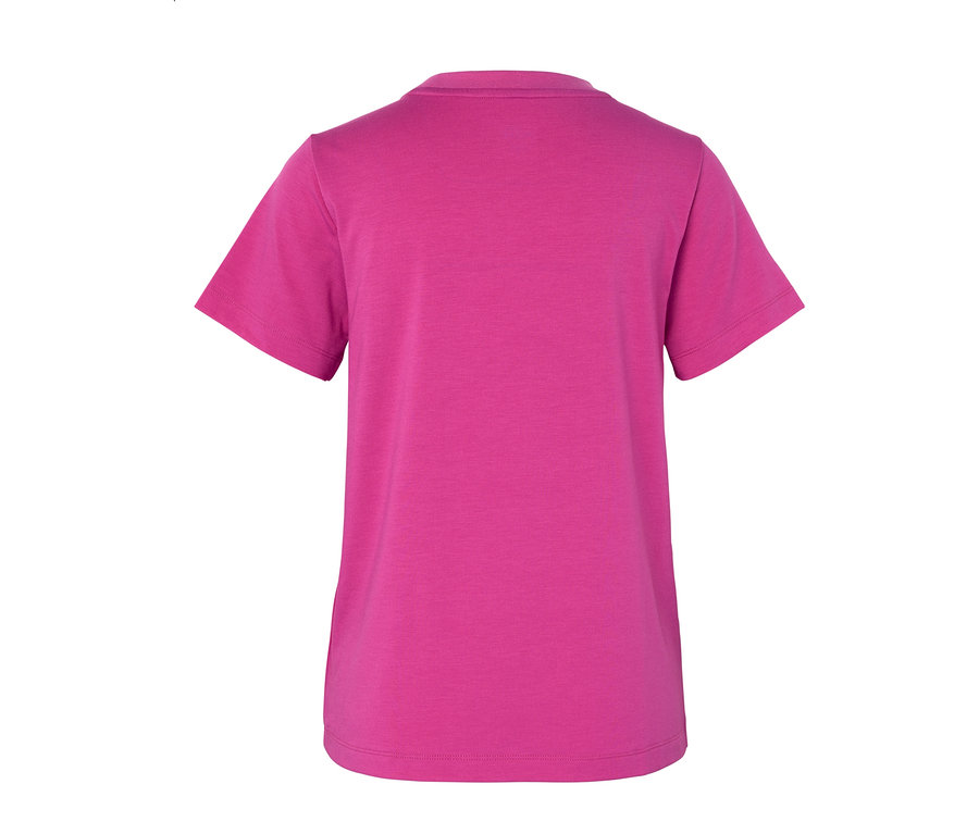 Kısa kollu pembe bir tişörtün arka görünümü.