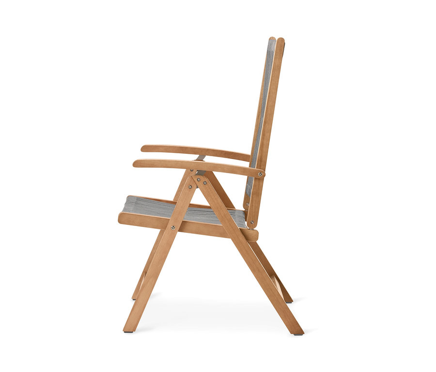 Ayarlanabilir sırtlıklı »Lenja« yüksek sandalyenin yandan görünümü.