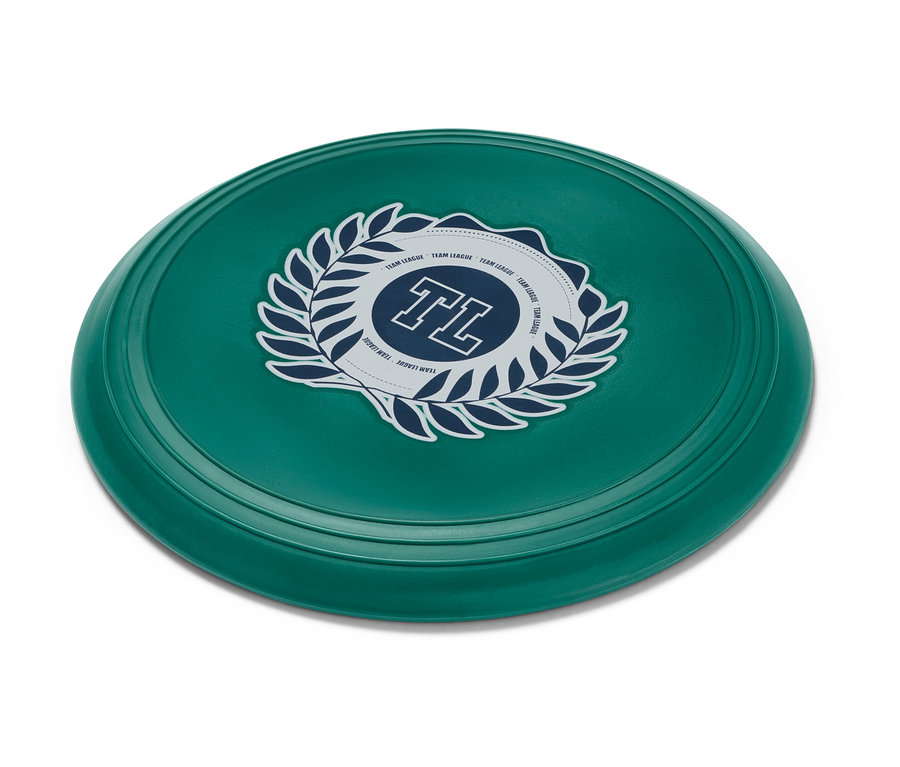 Beyaz arka planda logolu yeşil yumuşak frizbi.