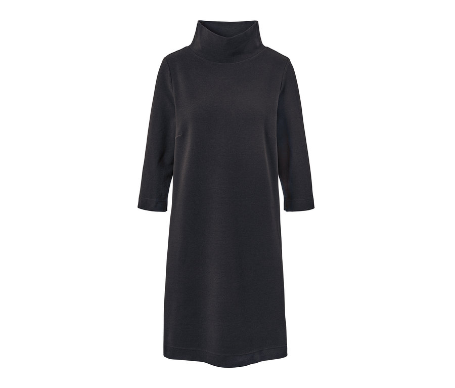 Siyah, 3/4 kollu bir sweatshirt elbise.