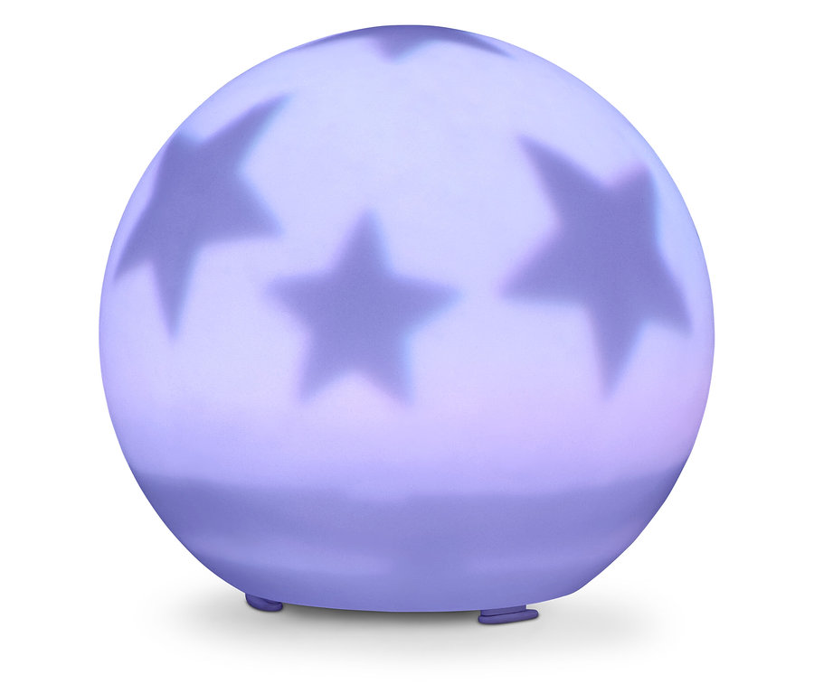 Küçük ayaklar üzerinde duran, yıldız desenli küre şeklinde bir gece lambası.