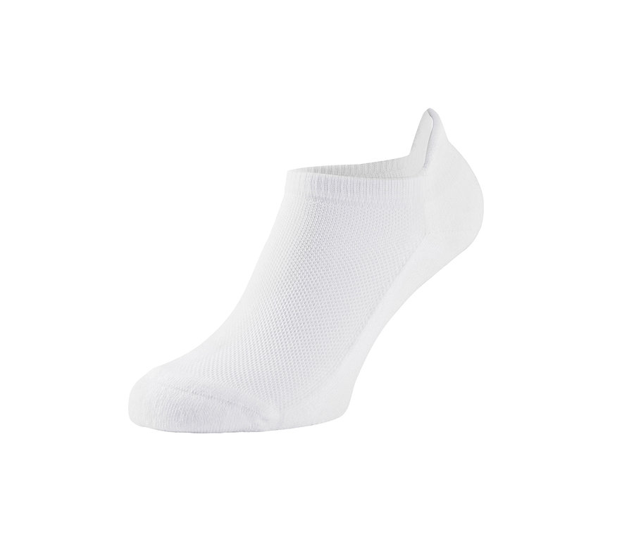Beyaz fonksiyonel sneaker çorabı.