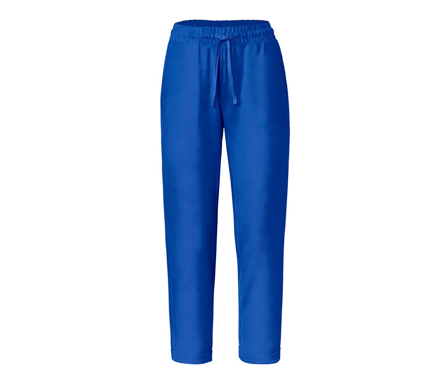 Mavi pijama altı.