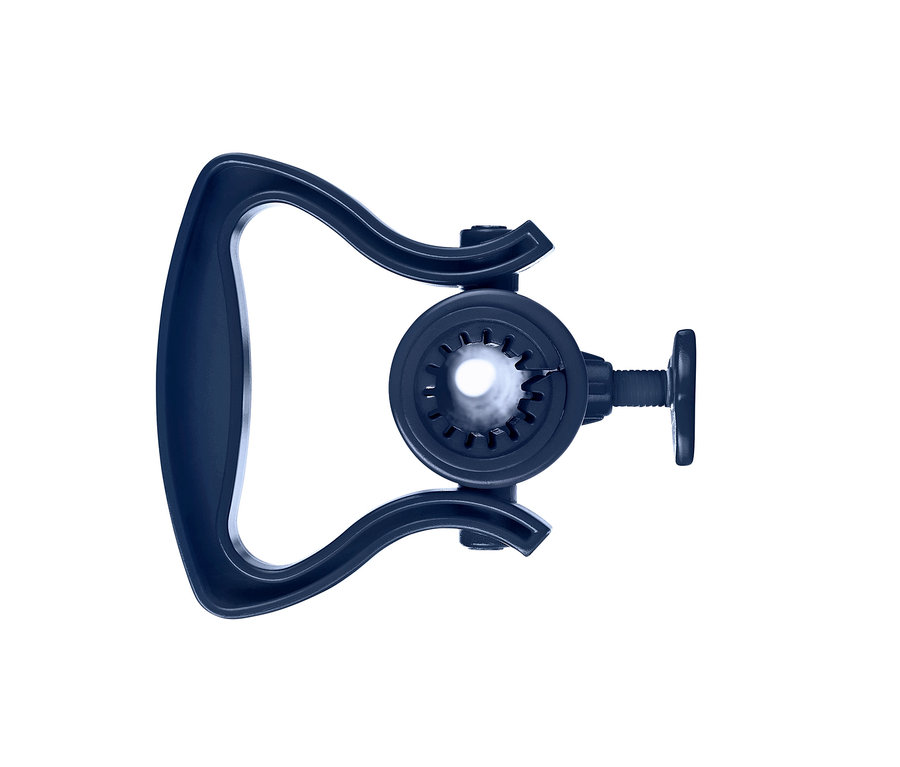 Vidalı güneş şemsiyesi tutacağının yakın çekimi