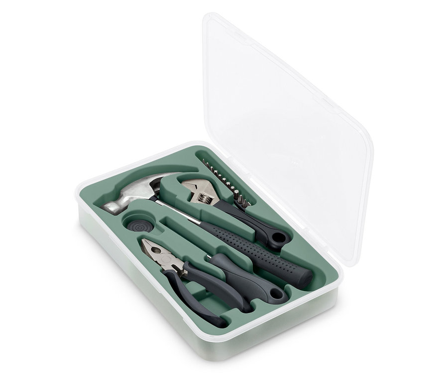 Açık kutuda alet seti