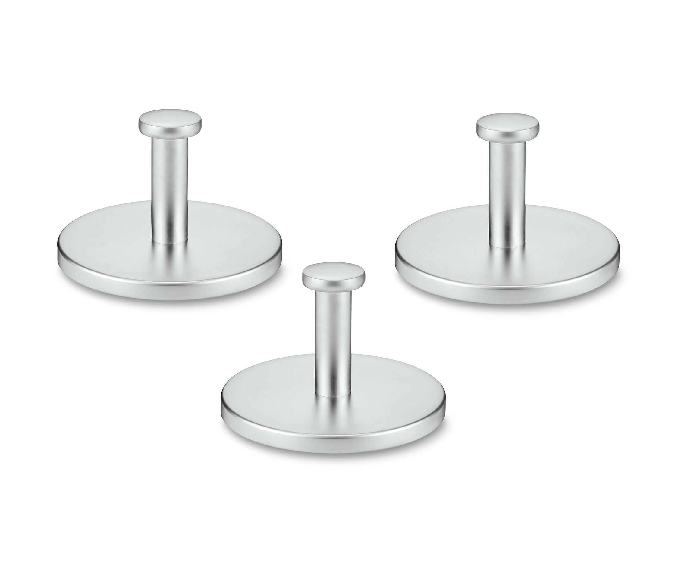 Üç adet kendinden yapışkanlı kanca.