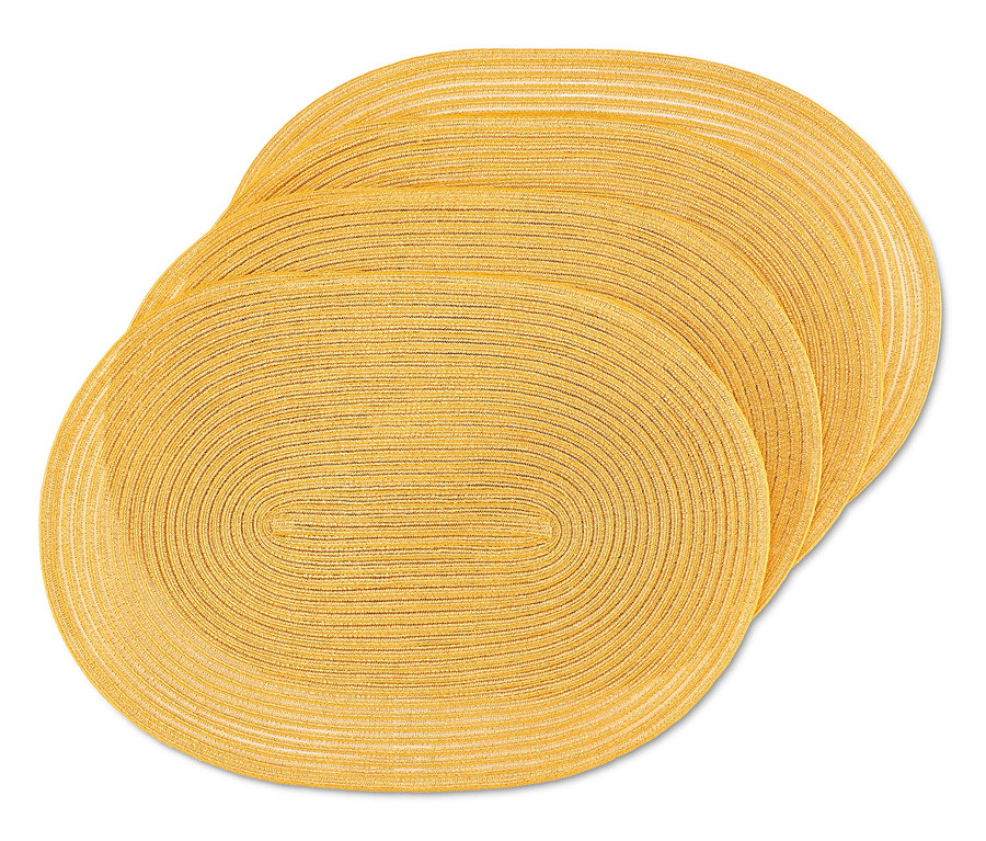 Dört adet oval Amerikan servisi.