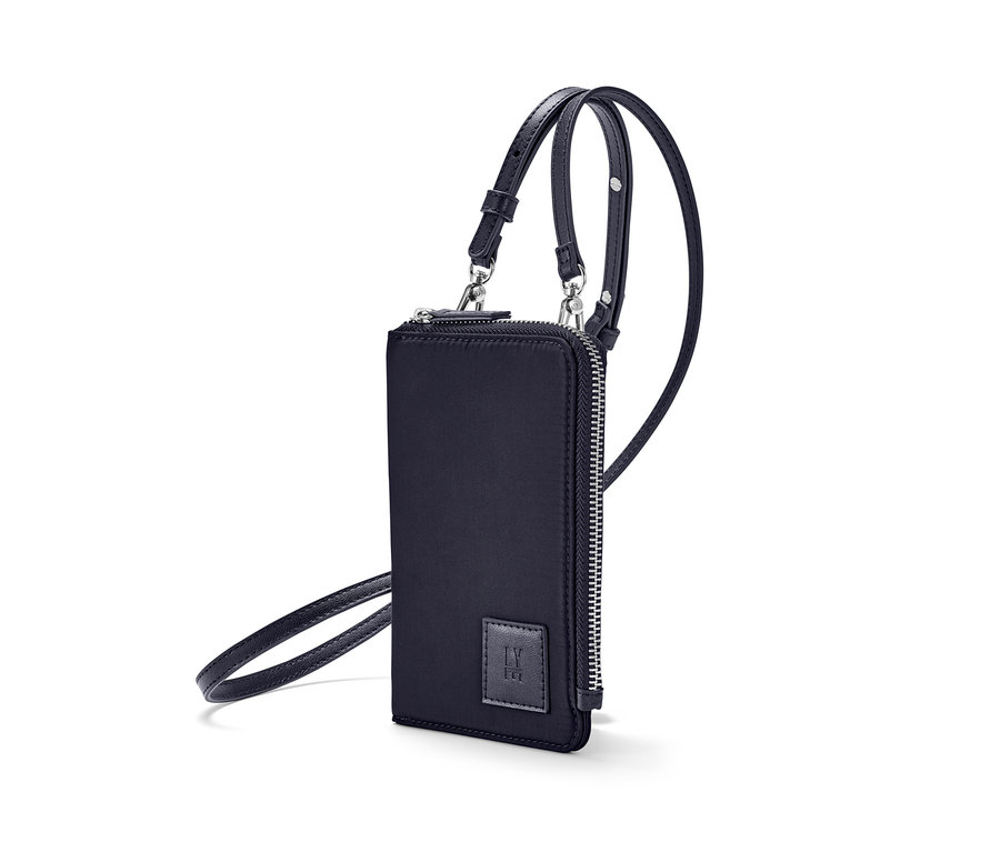 Askılı siyah mini çanta