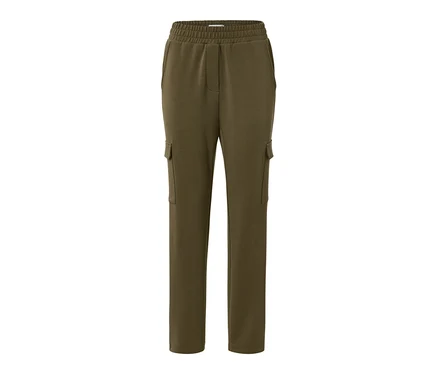 Haki renginde kargo cepli jogger pantolon.