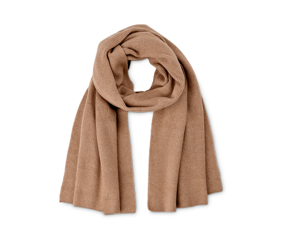 Kırçıllı bej örgü atkı.