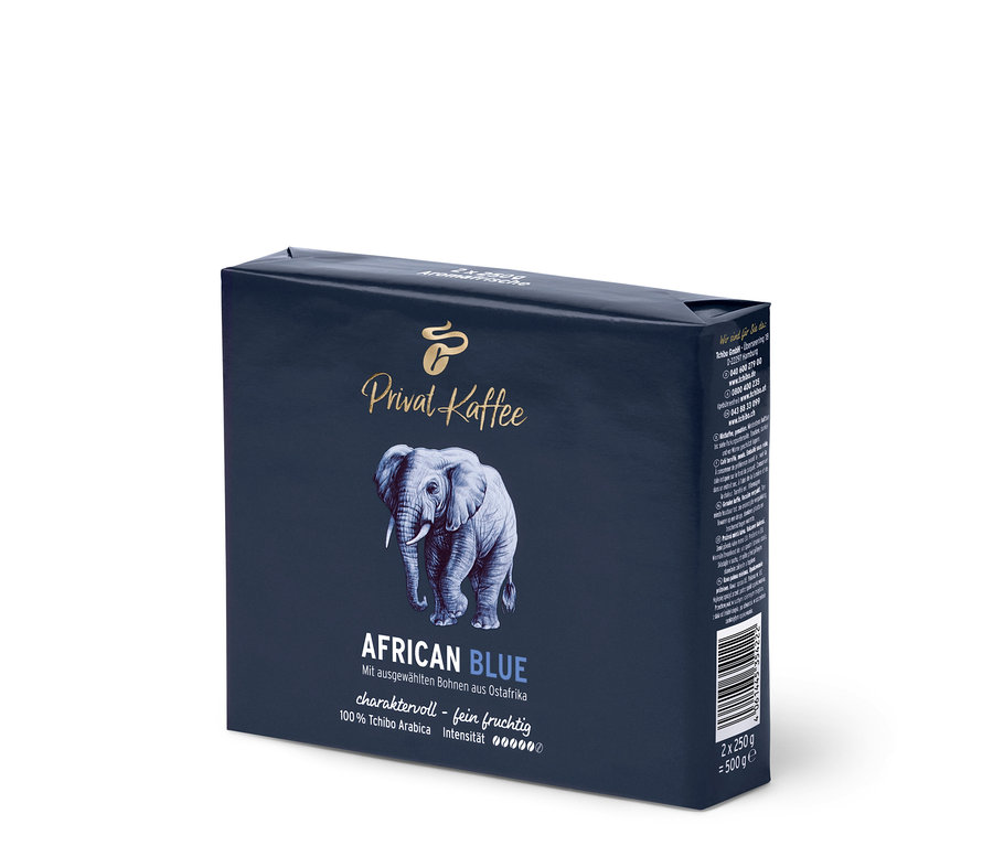 Fil öğesi bulunan bir paket öğütülmüş Privat Kaffee African Blue kahvesi. 