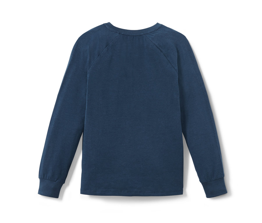 Uzun kollu, lacivert çocuk pijama takımı.
