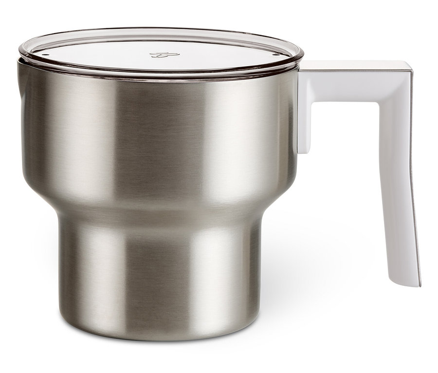 Beyaz saplı ve şeffaf kapaklı paslanmaz çelik indüksiyonlu süt köpürtücü.