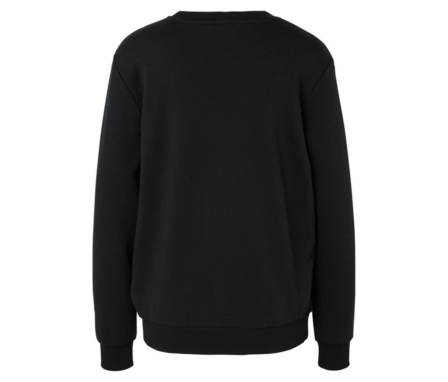 Siyah bir sweatshirt'ün arka görünümü.