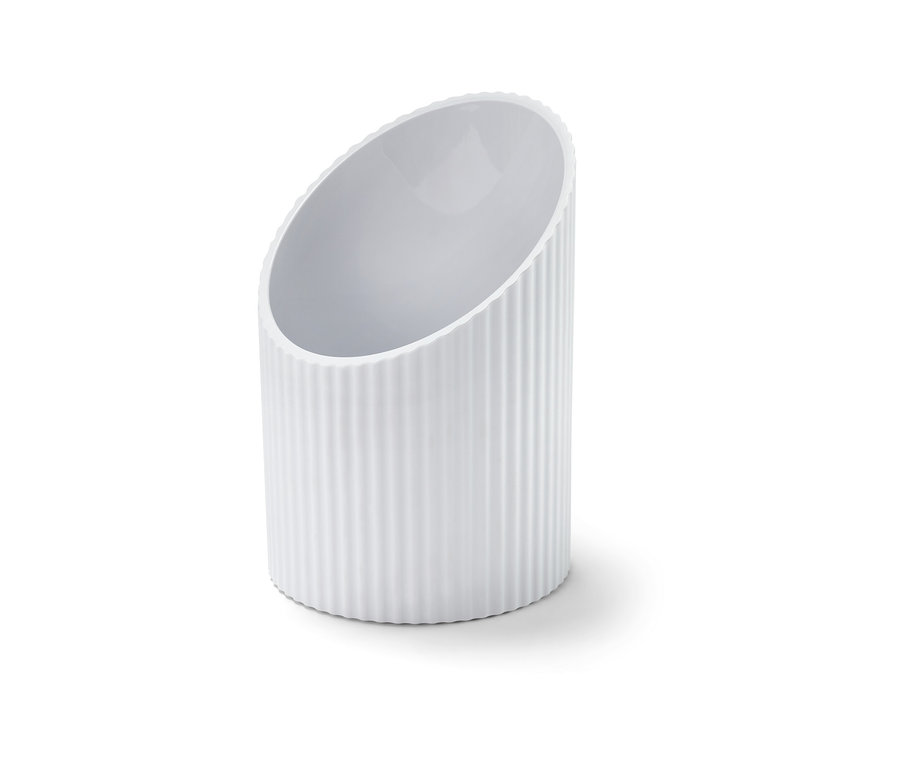 Beyaz malzeme standı