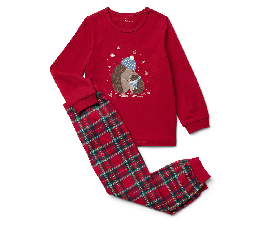 Kırmızı uzun kollu pijama, ekose pantolonlu. Üstünde kirpi deseni var.