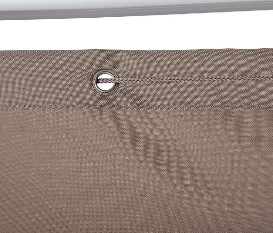 Metal halka ve kordonlu Balkon Paravanı ve Rüzgarlık detayı.