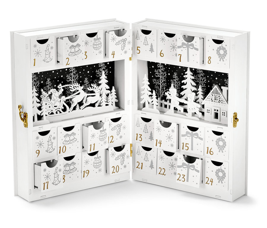 Geyiklerin çektiği bir kızağın siyah kağıt sahnesiyle açık beyaz bir LED Advent takvimi.