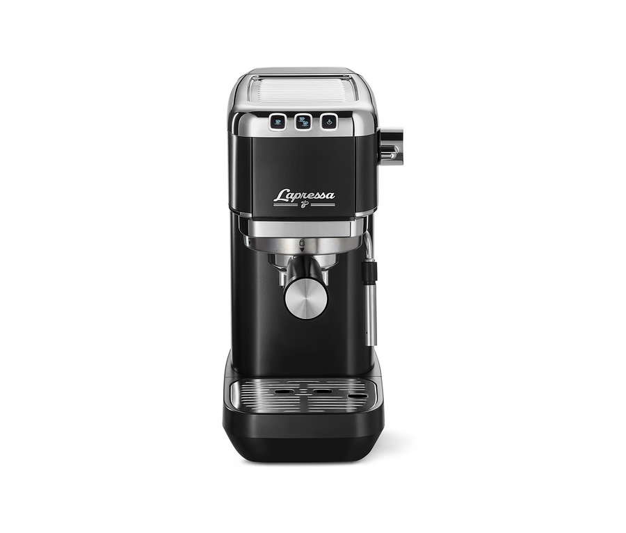 Siyah espresso makinesi.