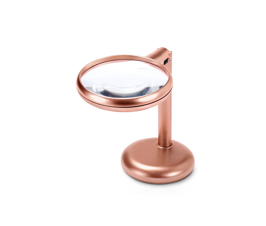 LED'li büyüteç görüntüsü.