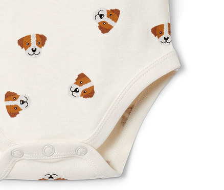 Köpek desenli 2'li bebek body detayı.