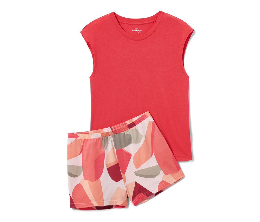 Mercan rengi, kolsuz bir üst ve desenli şorttan oluşan Kısa Pijama Takımı.