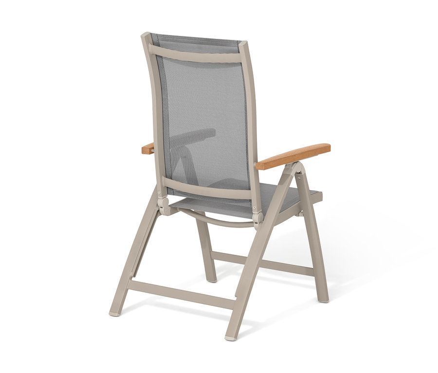 Ayarlanabilir sırtlı »Liska« yüksek sandalyenin arka görünümü.