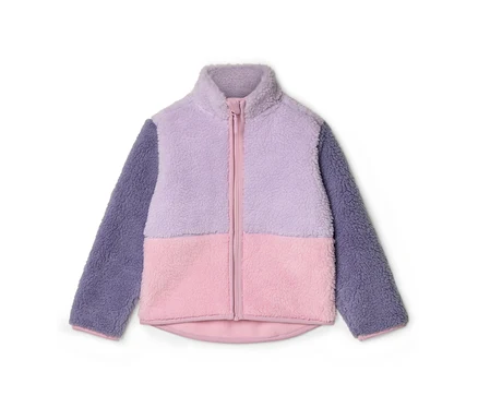 Mor ve pembe renklerde, fermuarlı, polar bir ceket.