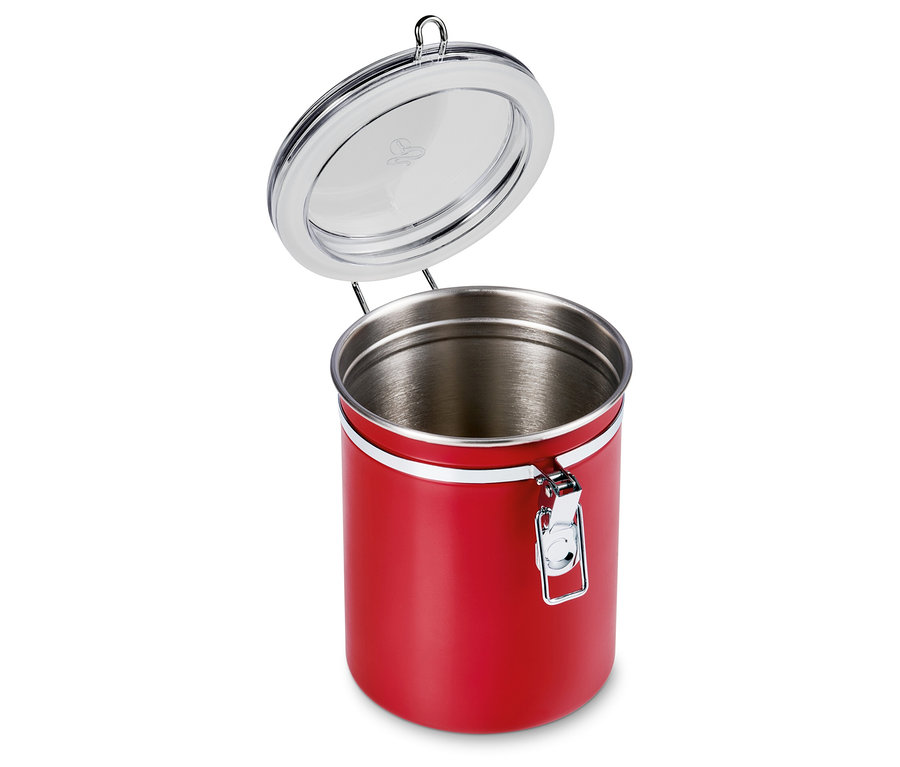 Açık kapaklı kırmızı bir aroma kutusu.