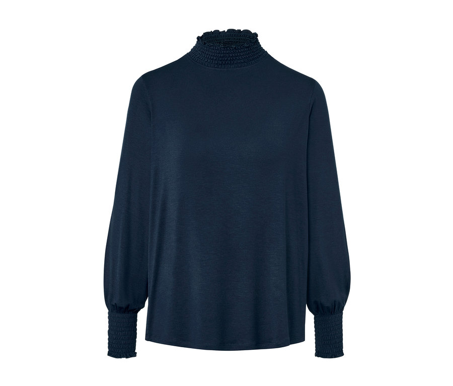 Koyu mavi dik yakalı bluz.