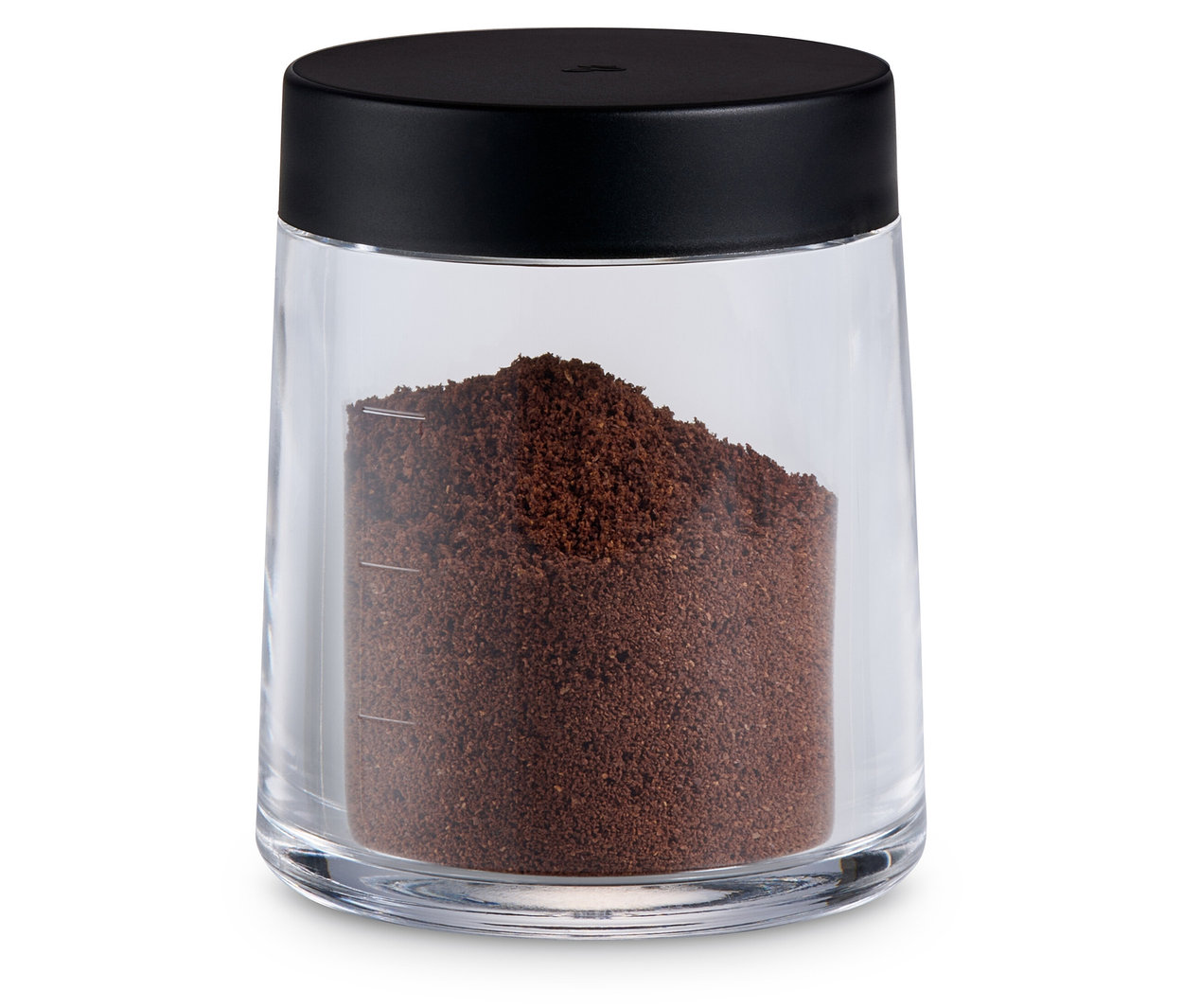 Öğütülmüş kahve, gümüş manuel kahve değirmeninde.