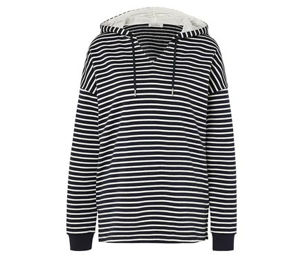 Lacivert ve beyaz çizgili kapüşonlu sweatshirt.