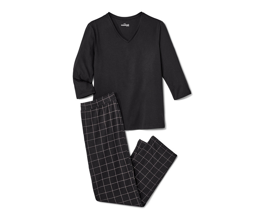 Ekose pantolonlu siyah pijama takımı.