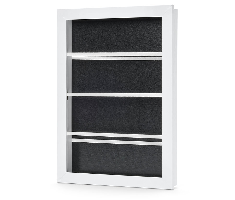 Siyah arka planı ve üç beyaz yatay şeridi olan beyaz, açılır kapanır resim çerçevesi.