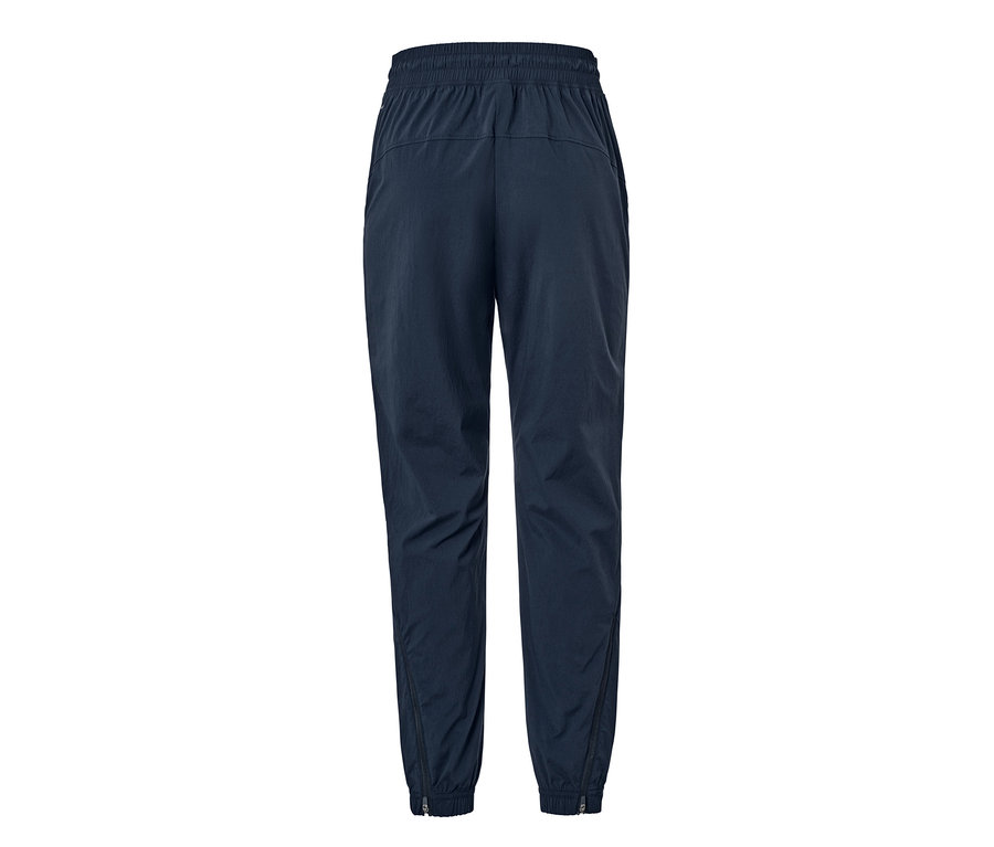 Lacivert softshell antrenman pantolonu.