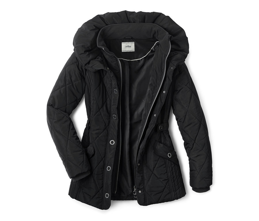 Siyah şal ve dik yakalı outdoor mont.