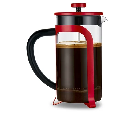 Beyaz yüzey üzerinde duran kırmızı French Press, 800 ml, 6 Fincan.