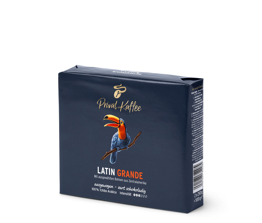 Tukan resimli Privat Kaffee Latin Grande öğütülmüş filtre kahve paketi.