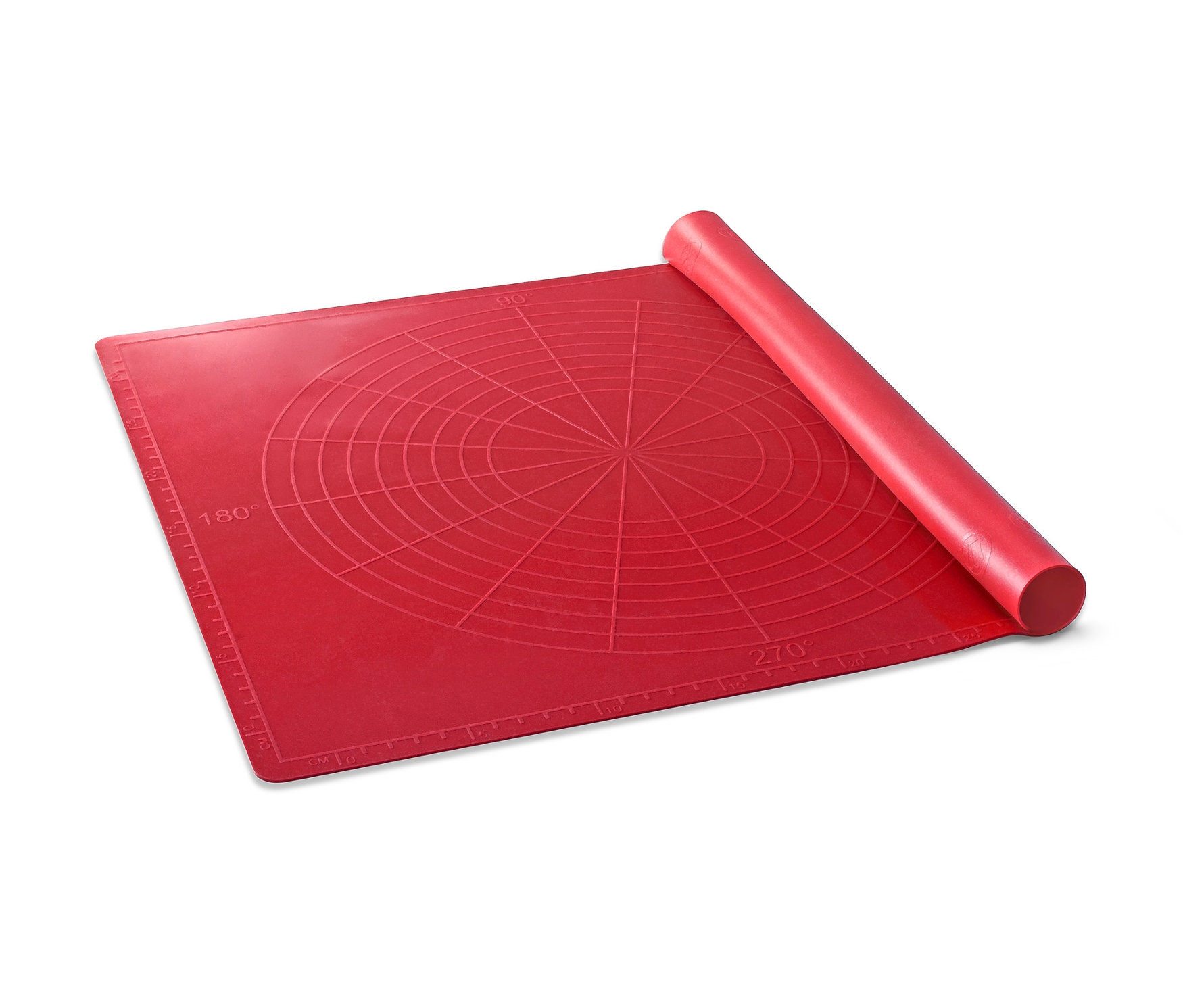 Kırmızı dayanıklı pişirme matı ve oklava.