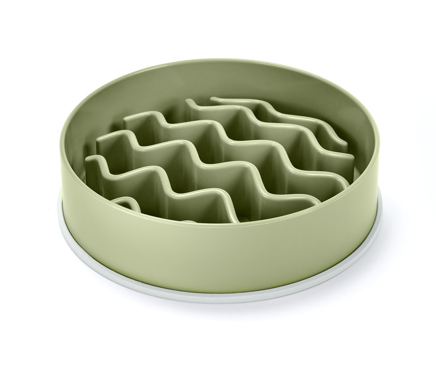 Köpekler için yeşil yavaş yeme mama kabı.