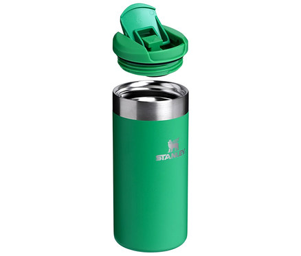 Yeşil Stanley The AeroLight Transit Termos Bardak 0.35 Lt, kapağı açık şekilde duruyor.