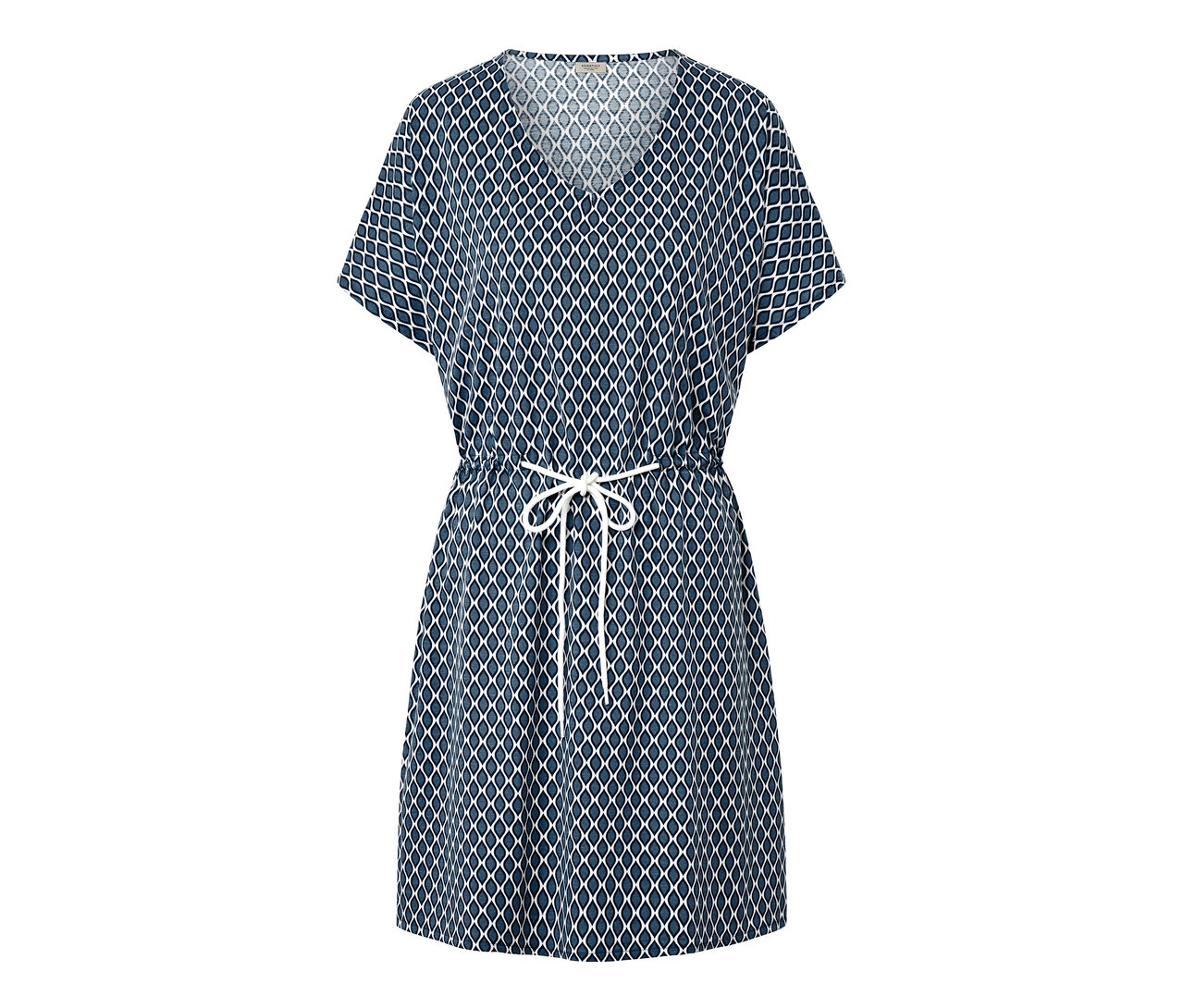 Beyaz geometrik desenli ve belinde bağcıklı mavi plaj elbisesi.