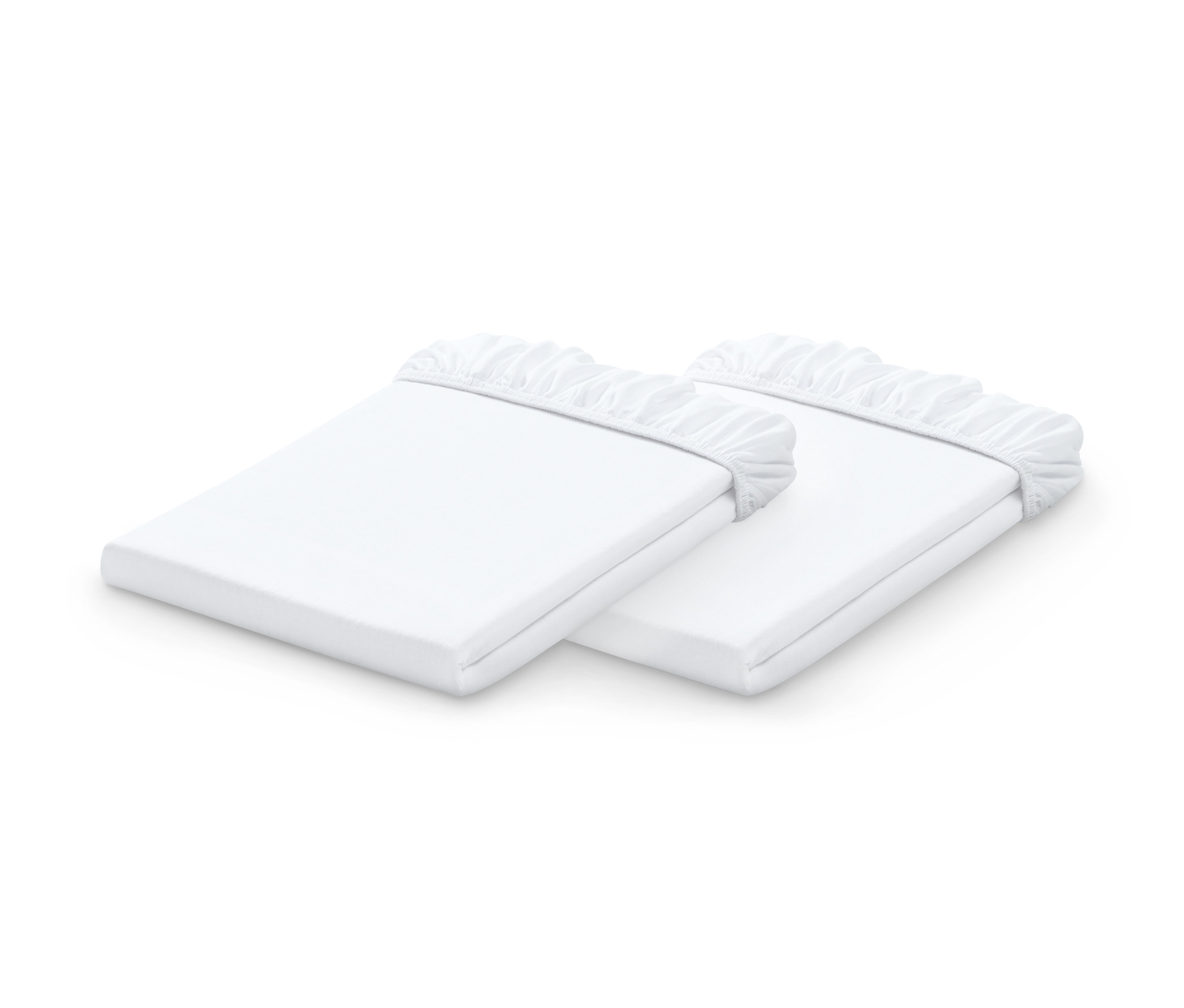 İki adet beyaz organik pamuklu lastikli çocuk çarşafı üst üste duruyor.