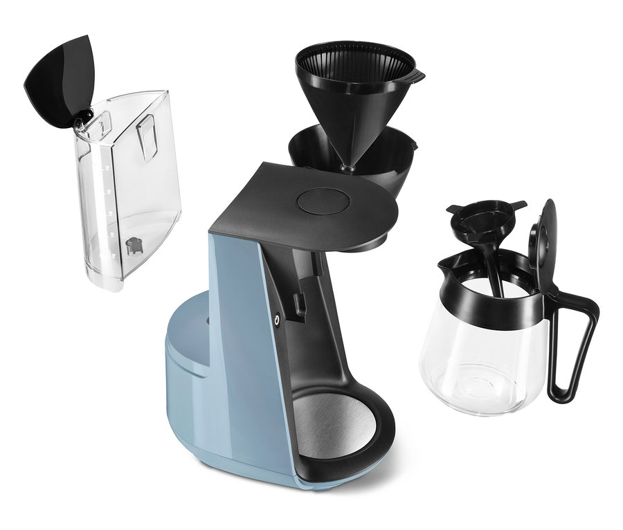 »Let's Brew« Filtre Kahve Makinesi, Gri Mavi parçaları beyaz bir arka plan üzerinde sergileniyor.